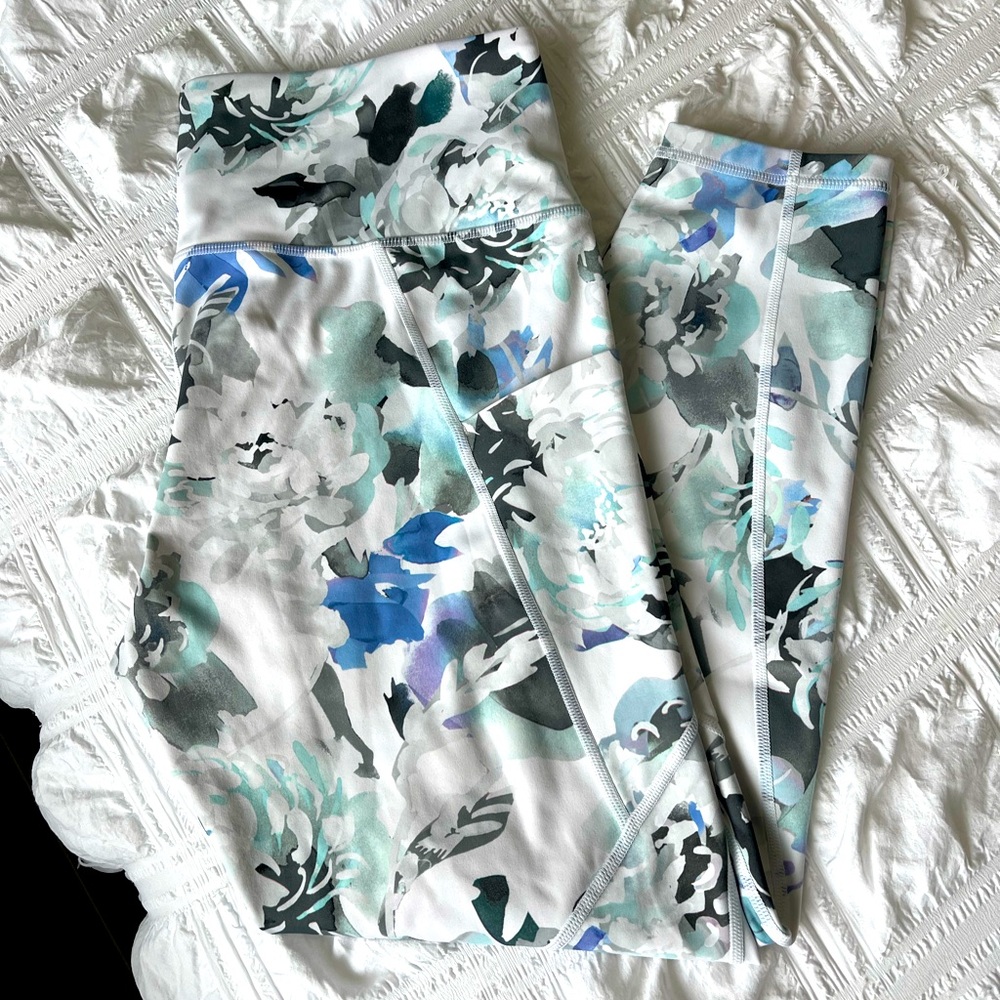 ♥️SALE! ATHLETA WORKOUT LEGGINGS